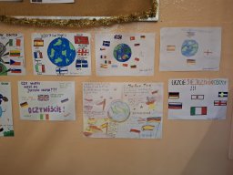 Wystawa plakatów z okazji Europejskiego Dnia Języków