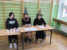 Światowy Dzień Pluszowego Misia oraz szkolne Andrzejki