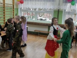 Światowy Dzień Pluszowego Misia oraz szkolne Andrzejki